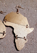 Load image into Gallery viewer, Handpainted Wooden Africa Earrings Kargo Fresh
