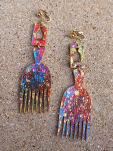 Load image into Gallery viewer, Handpainted afro pick Design Wooden Clip on Earrings Kargo Fresh
