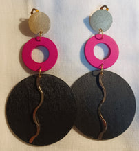 Load image into Gallery viewer, Handpainted colorblock clip on earrings Kargo Fresh
