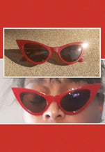 Load image into Gallery viewer, Ladies Vintage Style Red Rock a Billy Cat Eye Sunglasses Kargo Fresh
