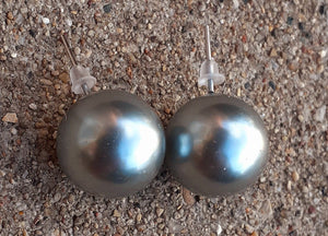 Large Faux Pearl Stud Earrings (Tahitian Pearl Color) Kargo Fresh