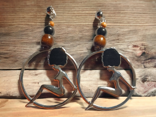 Large afrocentric hoop clip on earrings Kargo Fresh