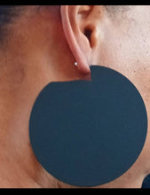 Load image into Gallery viewer, Large black metal disc earrings Kargo Fresh
