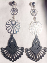 Load image into Gallery viewer, Large boho clip on earrings Kargo Fresh
