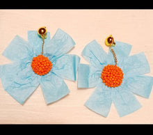 Load image into Gallery viewer, Large paper Flower clip on earrings Kargo Fresh
