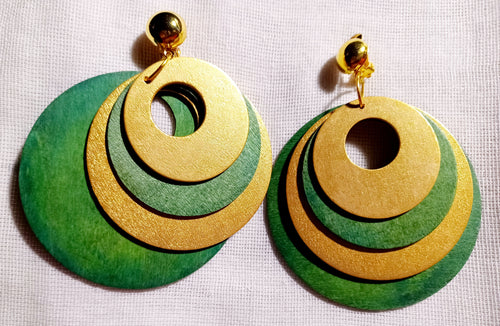 Large wooden multi hoop clip on earrings Kargo Fresh