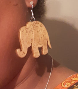 Lucky African Elephant Wooden Earrings Kargo Fresh