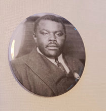 Load image into Gallery viewer, Marcus Garvey Statement Pin Kargo Fresh
