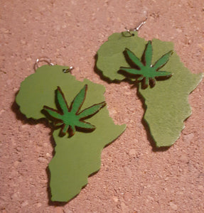 Mary Jane Flower and Africa Wooden Earrings Kargo Fresh