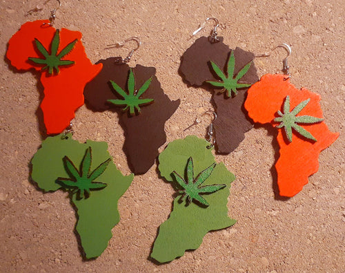 Mary Jane Flower and Africa Wooden Earrings Kargo Fresh