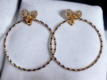 Load image into Gallery viewer, Medium sized gold metal clip on hoops Kargo Fresh
