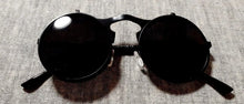 Load image into Gallery viewer, Mens Vintage Flip Up Sunglasses Kargo Fresh
