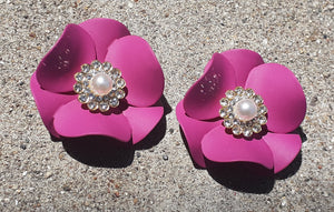 Metal and Rhinestone Flower Earrings Kargo Fresh