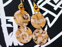 Load image into Gallery viewer, Minimalist Confetti Acrylic clip on Earrings Kargo Fresh
