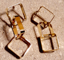 Load image into Gallery viewer, Minimalist Design Gold Metal Square Chain Earrings Kargo Fresh
