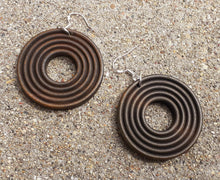 Load image into Gallery viewer, Minimalist Wooden Dangle Earrings Kargo Fresh
