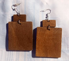 Load image into Gallery viewer, Minimalist wooden square earrings Kargo Fresh
