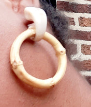 Load image into Gallery viewer, Natural Bamboo and Acrylic Hoop Earrings Kargo Fresh
