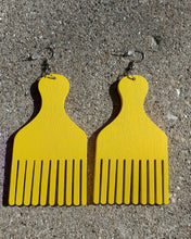 Load image into Gallery viewer, Natural Wood Afro Pick Earrings Pastel Colors Kargo Fresh
