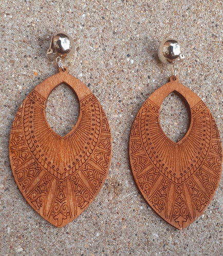 Natural Wood Boho Design Clip On Earrings Kargo Fresh