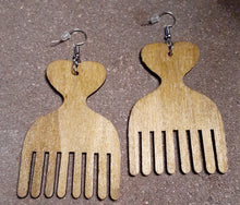 Load image into Gallery viewer, Natural Wooden Heart Afro Pick Earrings Kargo Fresh
