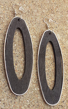 Load image into Gallery viewer, Natural wood and Metal Earrings Kargo Fresh
