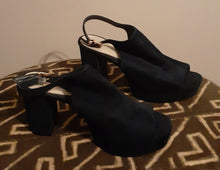 Load image into Gallery viewer, Navy Blue Faux Suede Platforms  Size 8 Kargo Fresh
