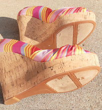 Load image into Gallery viewer, Nine West Chill Pill Wedges Size 7.5 Kargo Fresh
