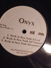 Load image into Gallery viewer, Onyx Live! Bw Walk in New York Promo Single Rare Vinyl Kargo Fresh
