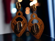 Load image into Gallery viewer, Handmade wood and cowrie clip on earrings
