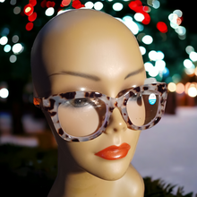 Load image into Gallery viewer, Tortoise reader glasses +3.50 new
