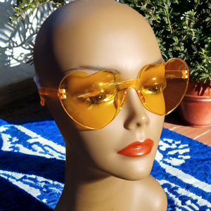 Vintage style heart sunglasses