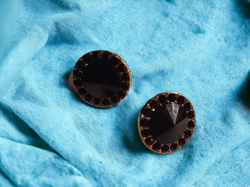 Rhinestone stud cluster clip on earrings