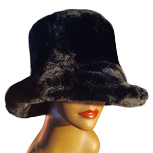 Black faux fur bucket hat New