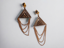 Load image into Gallery viewer, Handmade gold Metal chain clip ons
