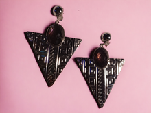 Load image into Gallery viewer, Hammered metal pyramid clip on earrings
