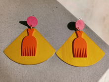 Load image into Gallery viewer, Handpainted afro pick earrings
