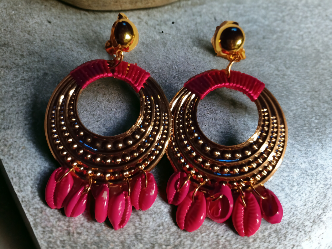 Hammered Cowrie Shell Hoop Clip on Earrings