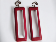 Load image into Gallery viewer, Clip on Minimalist Wooden rectangle earrings
