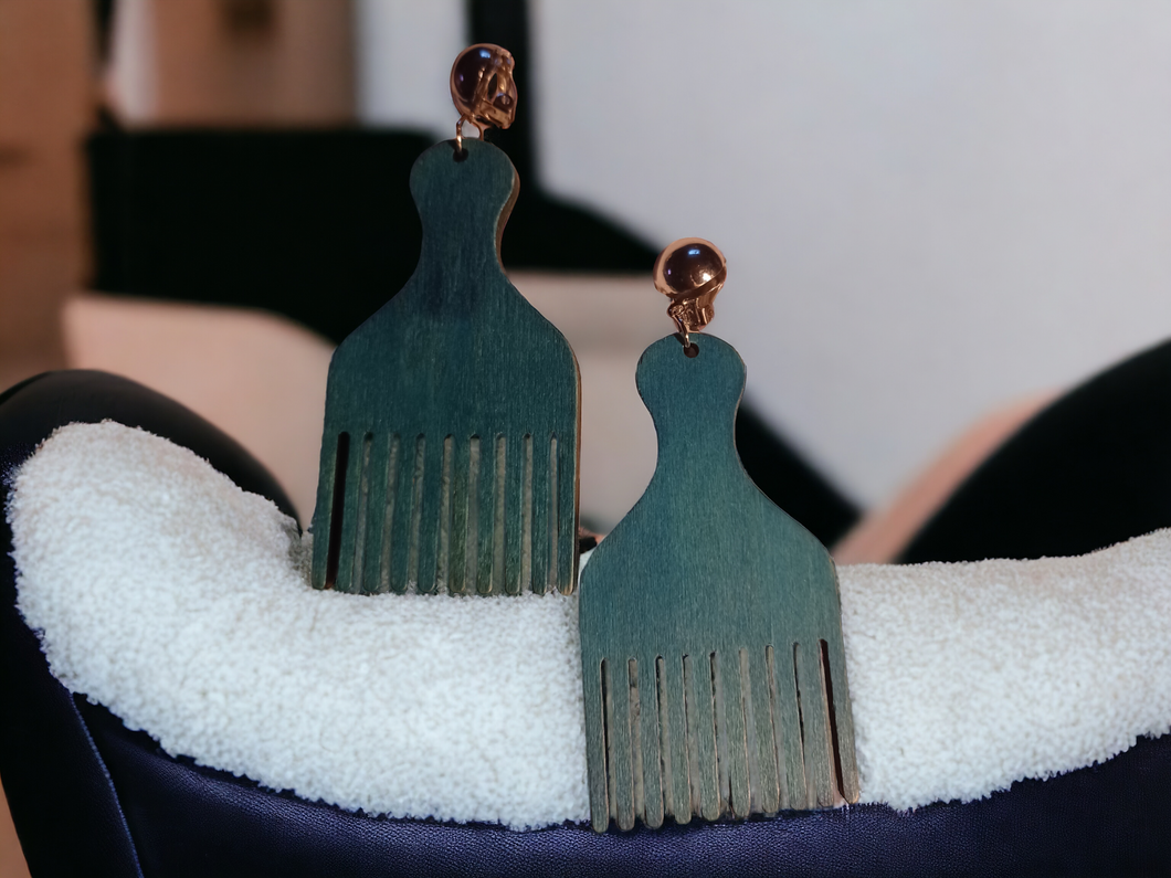 Classic Clip On Wooden Afro pick Earrings