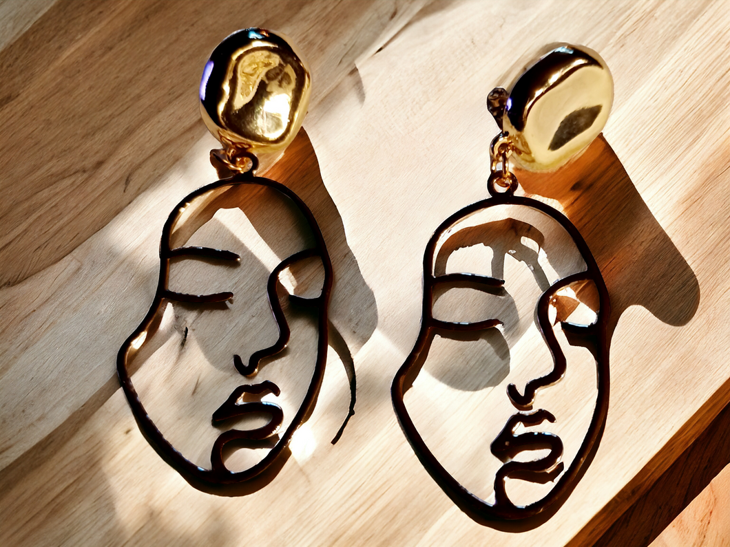 Abstract face minimalist design Clip on earrings