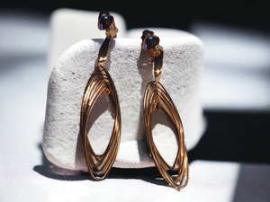 Abstract gold metal multi hoop clip on earrings