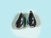 Load image into Gallery viewer, Modern minimalist teardrop stud earrings
