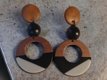 Load image into Gallery viewer, Handmade 2 tone lucite and wood clip on hoops
