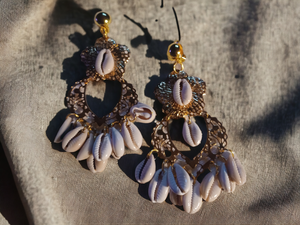 Handmade cowrie shell chandelier clip on earrings