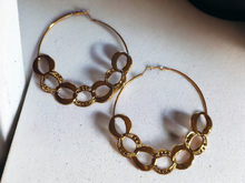 Load image into Gallery viewer, Large fulani chain design hoops
