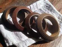 Load image into Gallery viewer, Vintage Chunky Wooden Bangle Set
