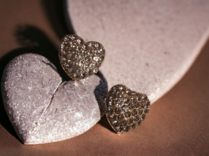 Clip on Rhinestone Cluster Heart Stud Earrings