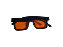 Load image into Gallery viewer, Unisex modern wayfarer sunglasses new
