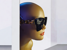 Load image into Gallery viewer, Oversized square lense sunglasses black
